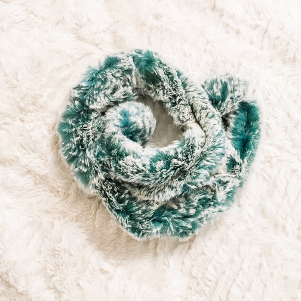 Turquoise Fur Neck Warmer Scarf